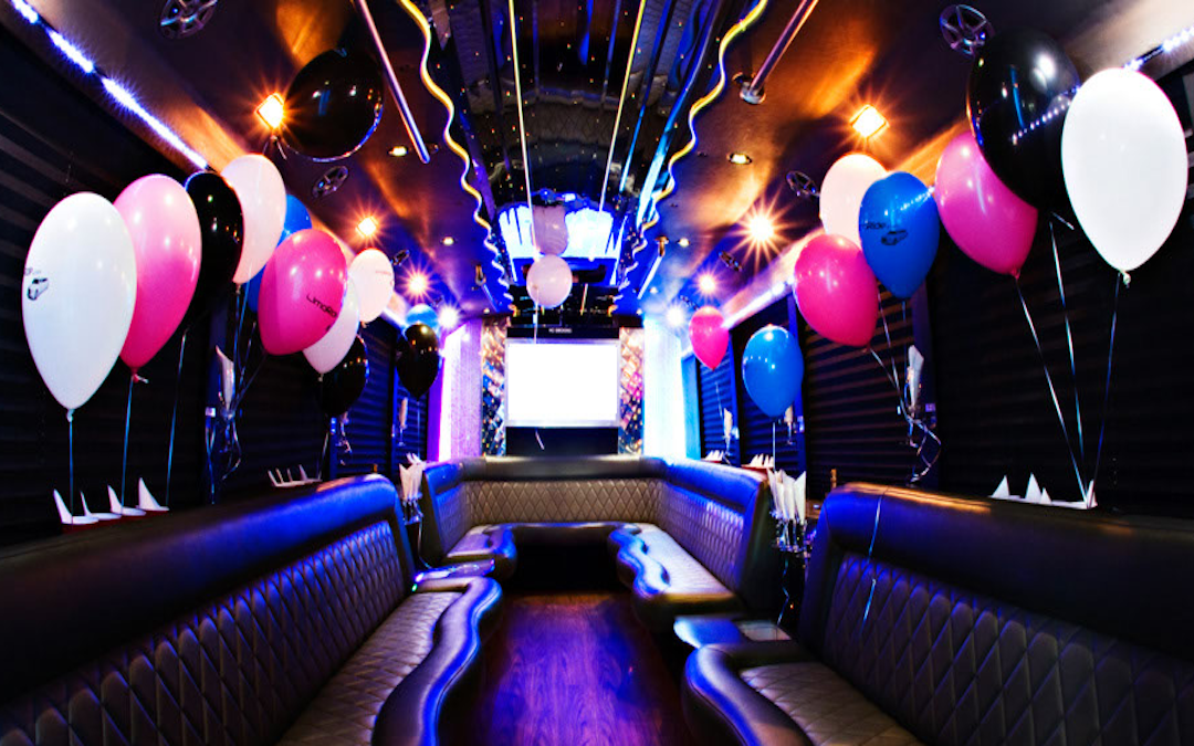Celebrate your 21st birthday with birthday party bus